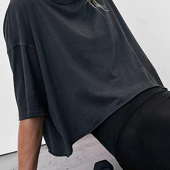 Oversized Workout Shirts for Women‎ Short Sleeve - Picture 4 of 5